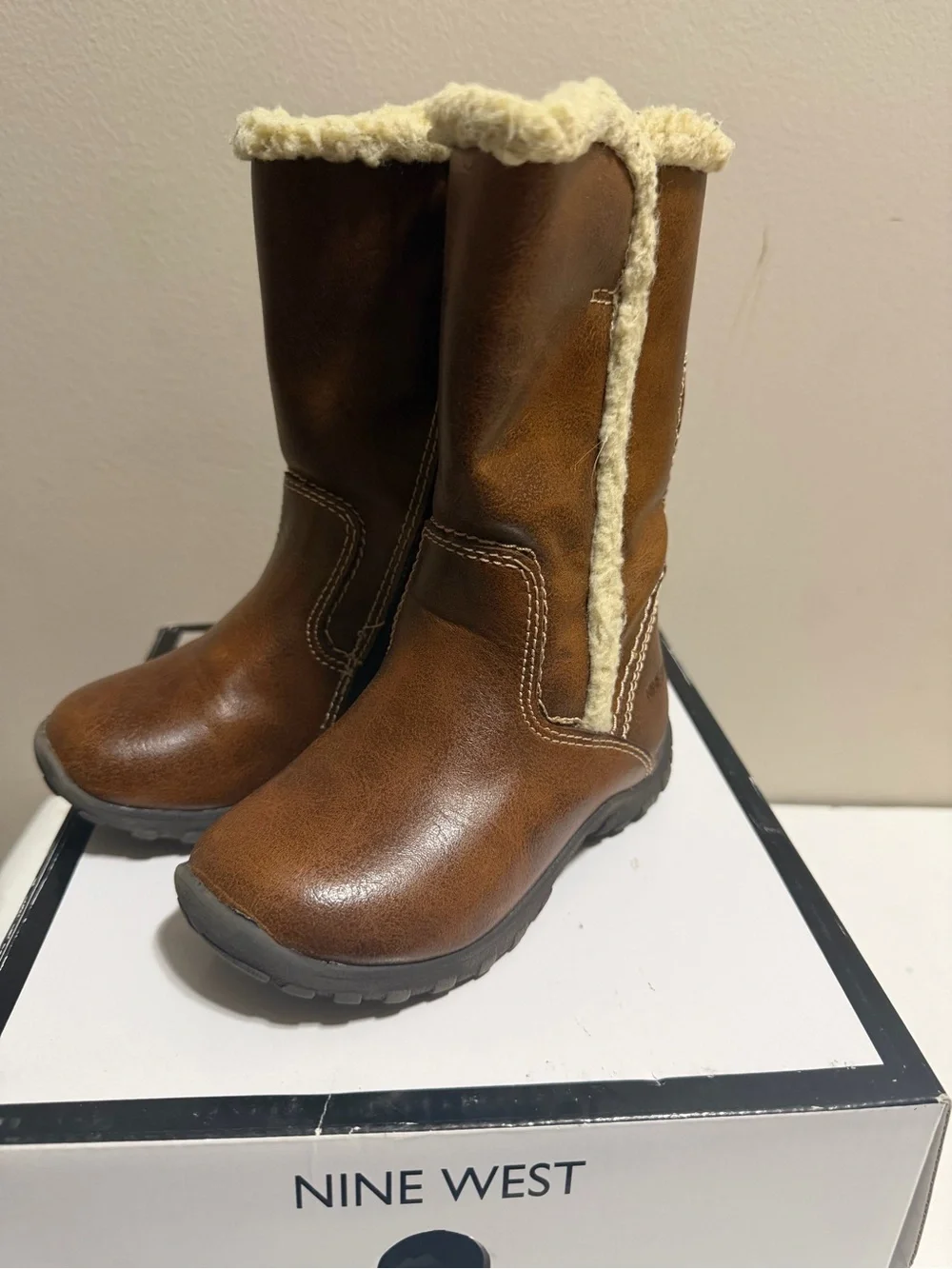Nine West Girls Demi-T Brown Faux Fur Boots Girls Size 7M EUC